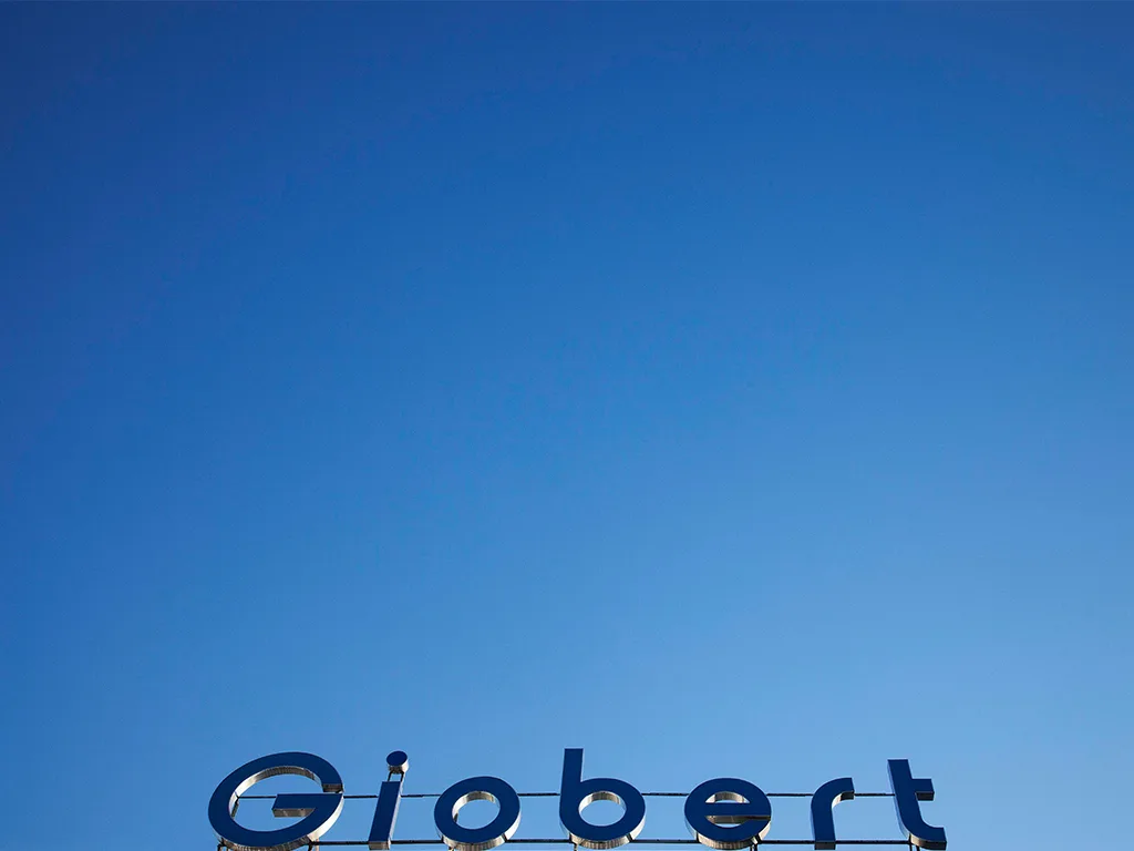Giobert becomes S.p.A. | Giobert diventa S.p.A.